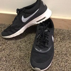 Nike Air Max Thea. Sz 8